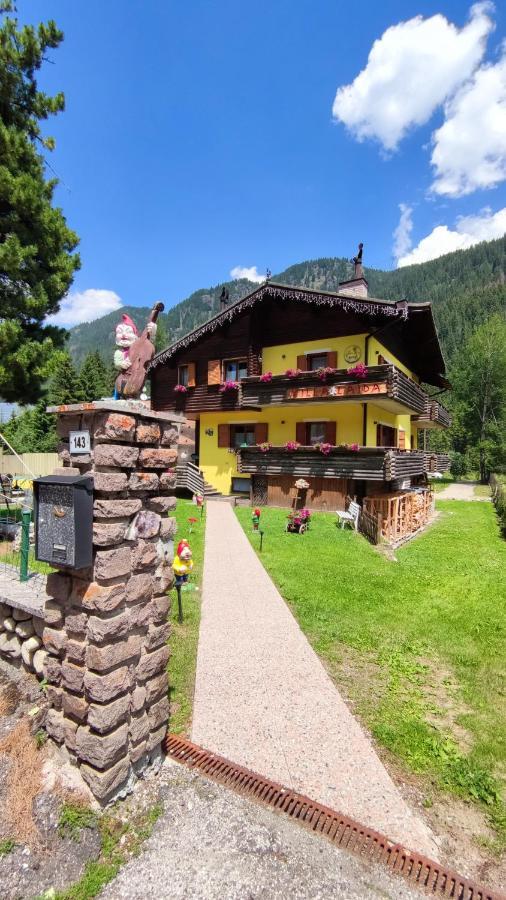 Villa L'Aida Canazei Bagian luar foto